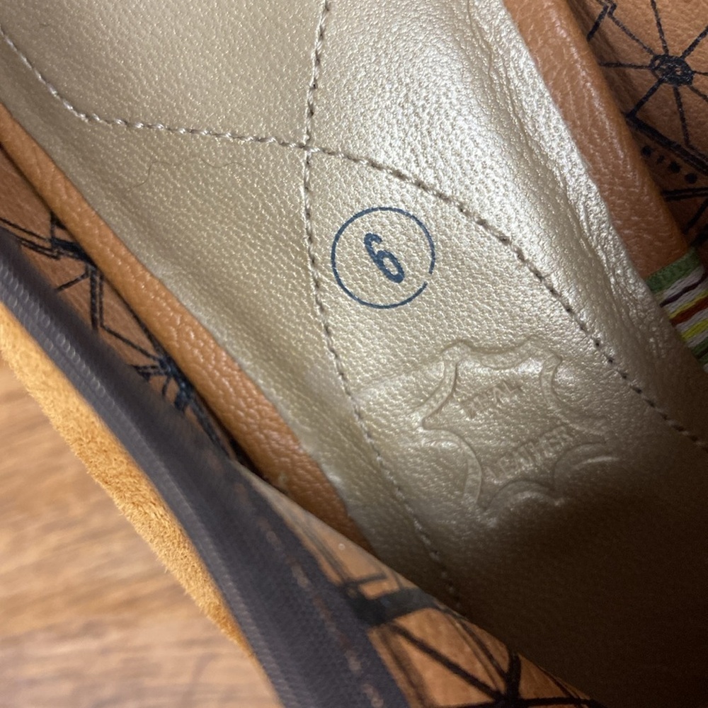 Marc Art of Walking Tan Suede Leather Lace-Up Pointy Toe Heels Sz 9 - Picture 16 of 17